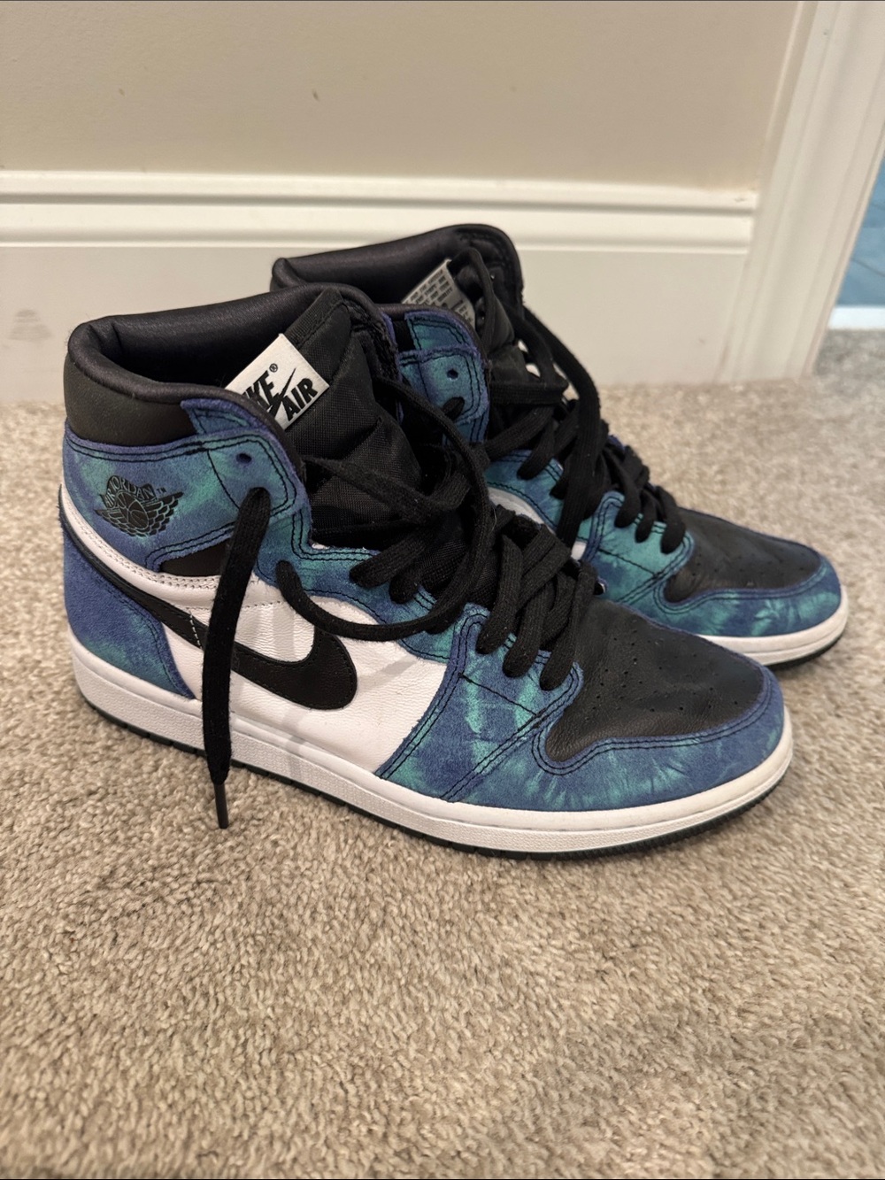 Women’s Jordan Air Jordan 1 high retro tie-dye